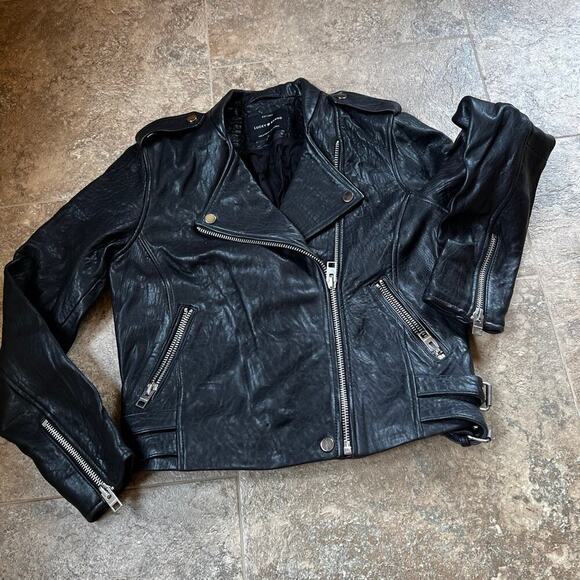 Lucky Brand lamb skin, Black leather jacket.  Women's size M - Picture 2 of 9